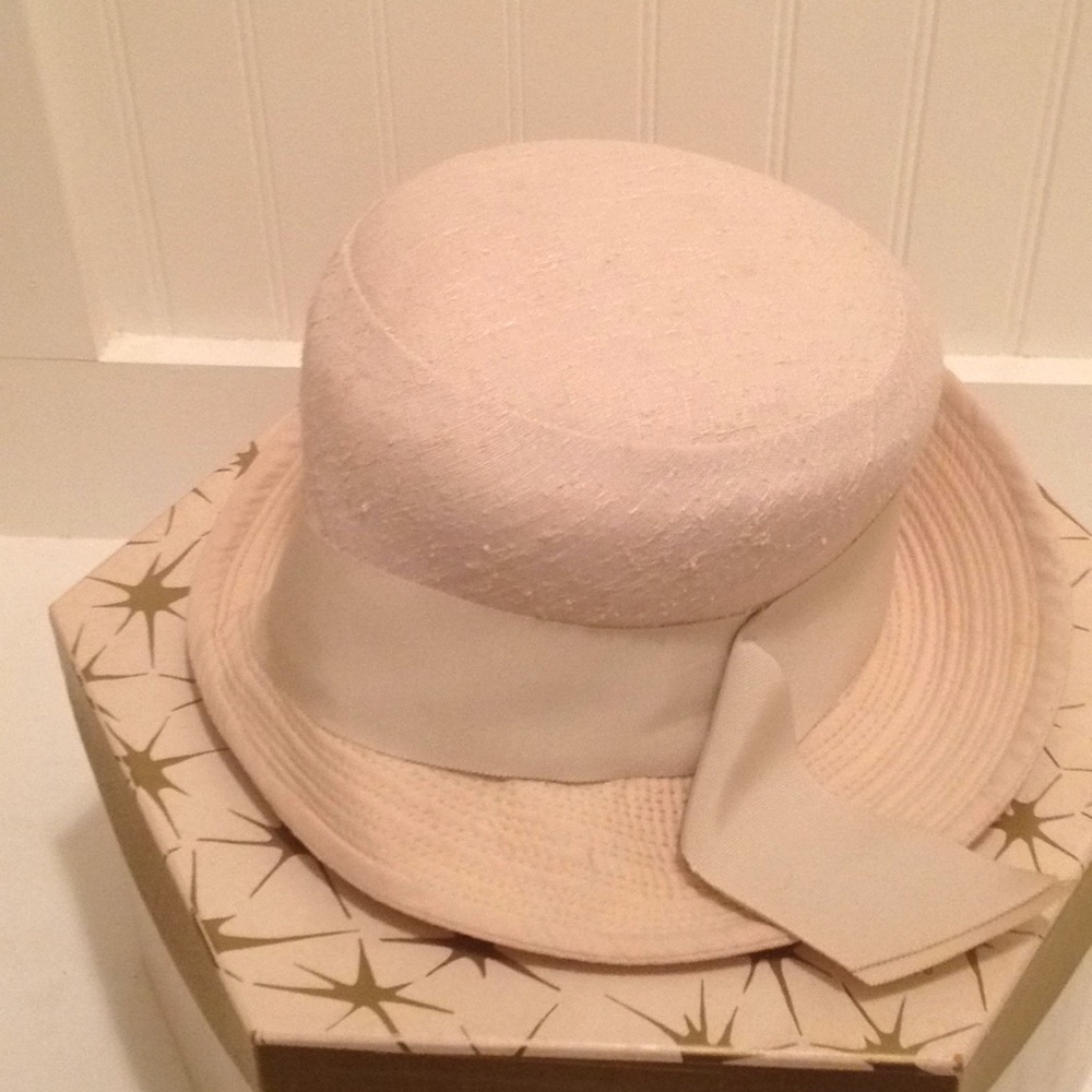 Vintage Linen Hat - Picture 2 of 7